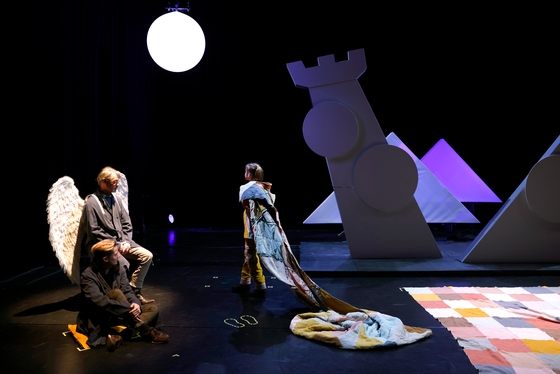 Het Zuidelijk Toneel | en ze leefden nog lang en gelukkig | Corrosia | theater | Almere | sprookje